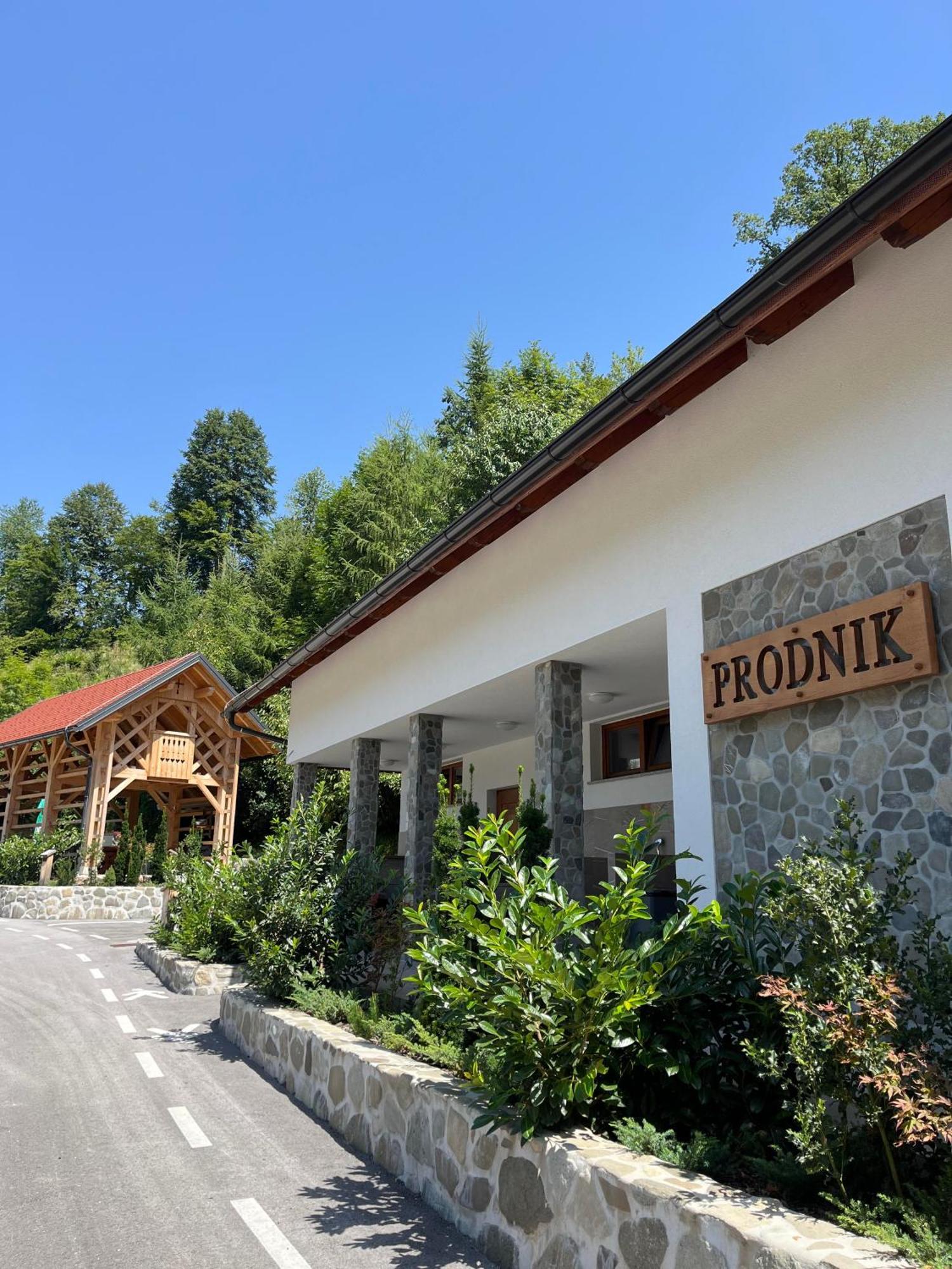 Sport Center Prodnik Hotel Ljubno Bagian luar foto